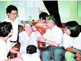 百姓眼中：荣氏家族从不炫耀财富